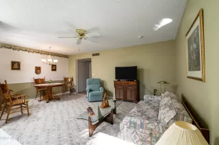 Photo #4: 6493480 Listing 