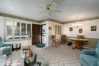 Photo #6: 6493480 Listing 