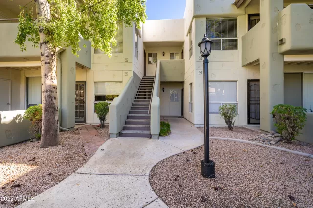 MLS: 6493503 Condo For Sale