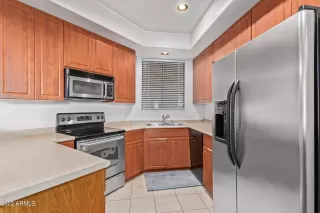 Photo #6: 6493970 Listing