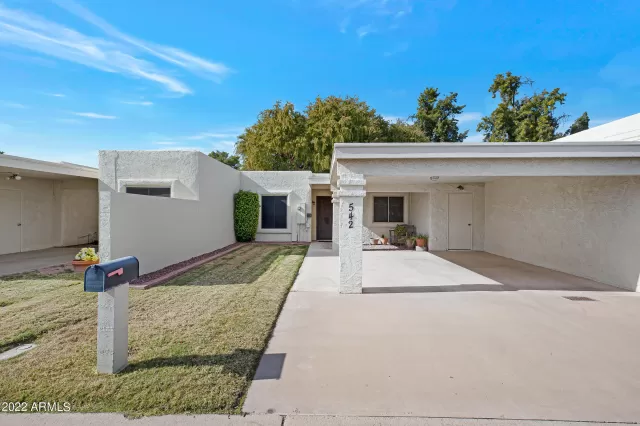 MLS: 6494248 Condo For Sale