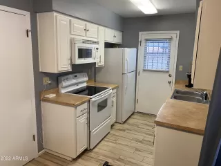 Photo #6: 6494801 Listing