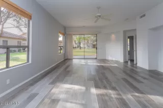 Photo #3: 6495244 Listing