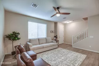 Photo #3: 6495896 Listing