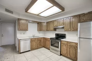 Photo #6: 6495937 Listing