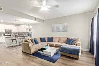 Photo #2: 6496457 Listing