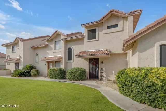 MLS: 6496850 Condo For Sale