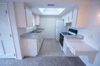 Photo #4: 6496946 Listing 