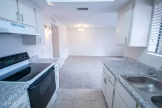 Photo #5: 6496946 Listing 