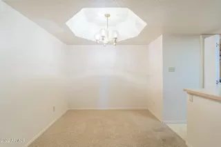 Photo #6: 6496988 Listing