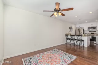 Photo #5: 6497195 Listing 