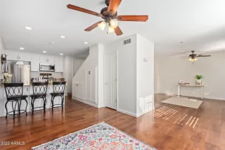 Photo #6: 6497195 Listing 