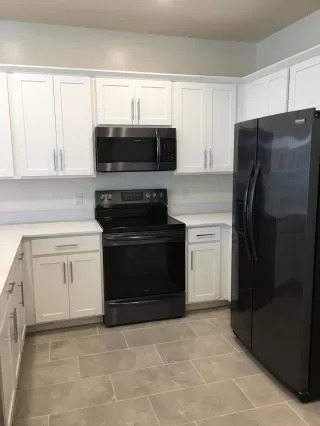 Photo #3: 6497836 Listing