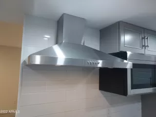 Photo #6: 6498056 Listing