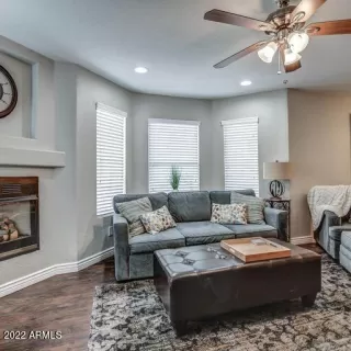 Photo #5: 6498610 Listing