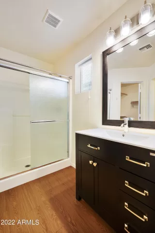 Photo #4: 6498654 Listing