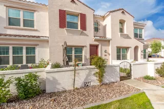 Photo #1: 6498737 Listing 