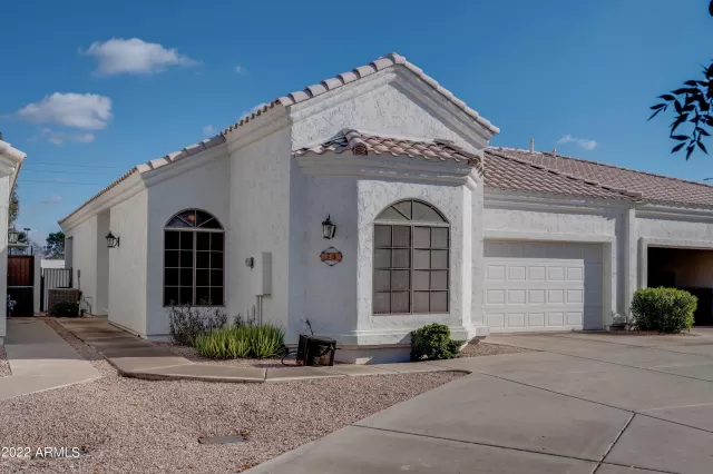 MLS: 6498822 Condo For Sale