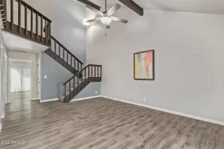 Photo #5: 6499162 Listing 