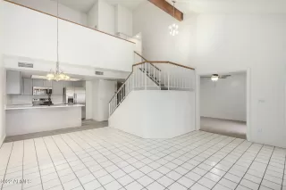 Photo #5: 6499453 Listing