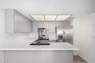 Photo #6: 6499453 Listing