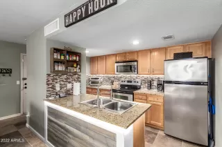 Photo #1: 6499528 Listing