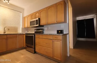 Photo #2: 6499538 Listing