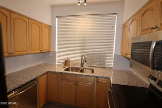 Photo #4: 6499538 Listing