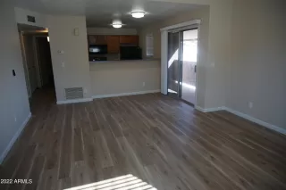 Photo #5: 6499775 Listing 