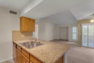 Photo #4: 6500113 Listing