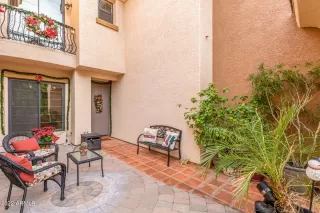 Photo #1: 6500137 Listing 