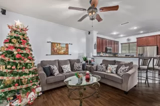 Photo #2: 6500137 Listing 