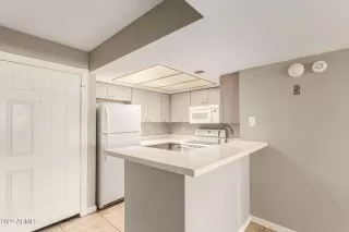 Photo #3: 6500302 Listing