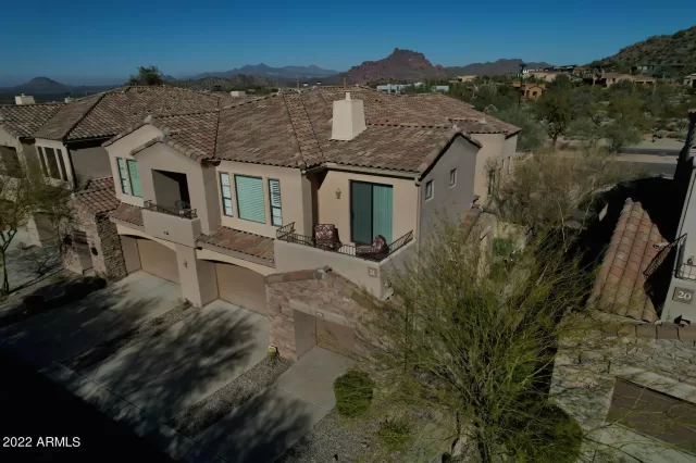 MLS: 6500530 Condo For Sale