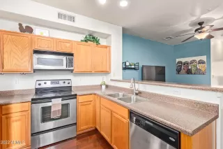 Photo #5: 6500602 Listing