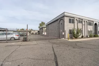 Photo #3: 6500609 Listing