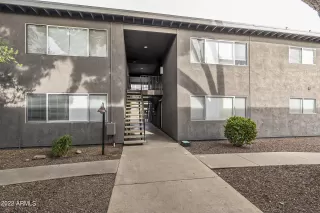 Photo #6: 6500609 Listing