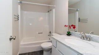 Photo #3: 6500806 Listing