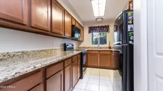 Photo #5: 6500806 Listing