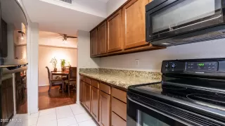 Photo #6: 6500806 Listing