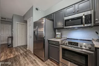 Photo #6: 6501012 Listing