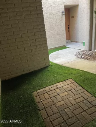 Photo #1: 6501086 Listing