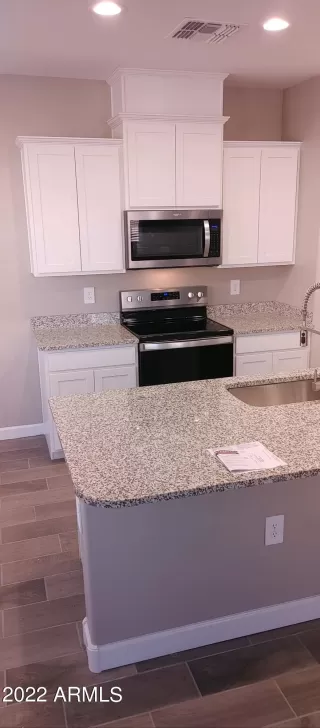 Photo #4: 6501580 Listing