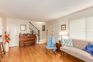 Photo #2: 6501863 Listing