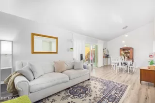 Photo #4: 6502019 Listing 