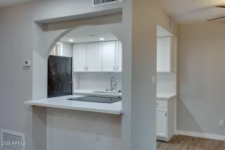 Photo #3: 6502059 Listing