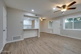 Photo #4: 6502059 Listing