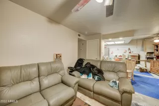 Photo #4: 6502086 Listing