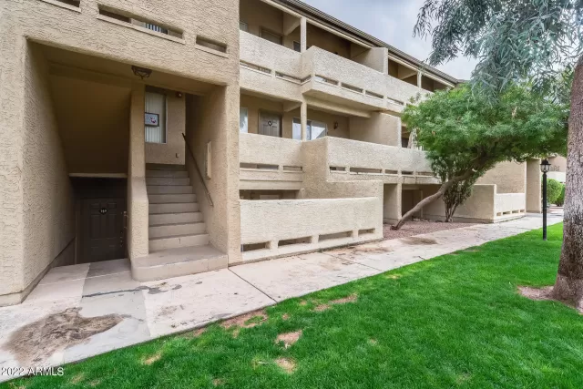 MLS: 6502466 Condo For Sale