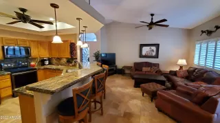 Photo #5: 6502516 Listing